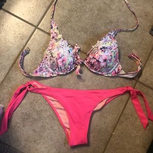VS bikini